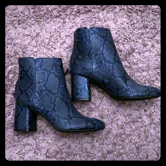 old navy snakeskin booties